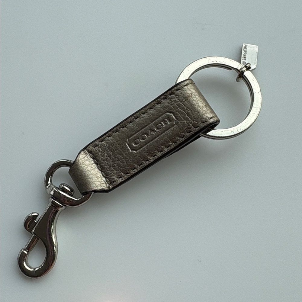 Coach Trigger Snap Bag Charm metallic silver double turnlock keychain Y2K ring - Picture 13 of 13